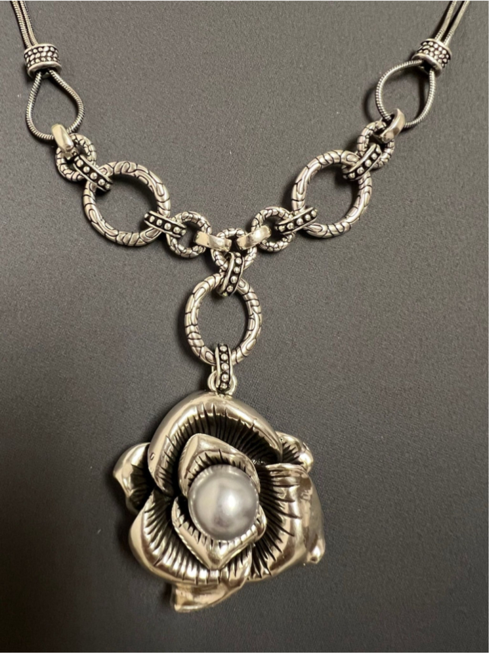 Viennois Rose long statement necklace